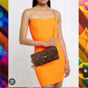 - Louis Vuitton Monogram Portefeiulle Sarah Long Bifold Wallet/converted